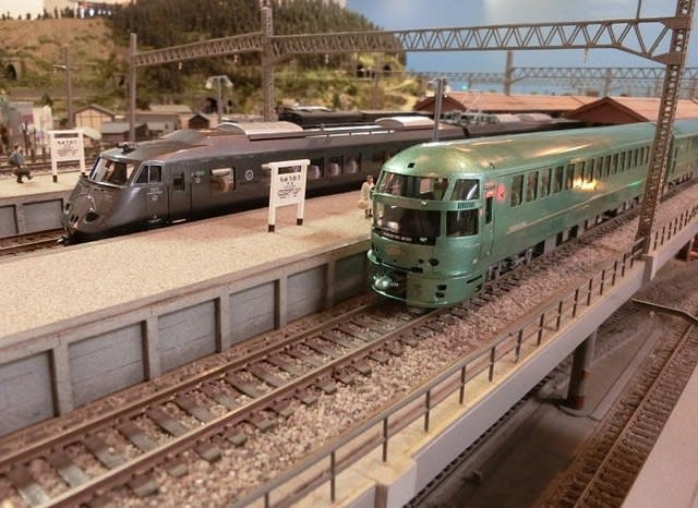 JR九州 キハ72系 ゆふいんの森 5輌編成 - こてはし鉄道日記 JR九州 キハ72系 ゆふいんの森 5輌編成 - こてはし鉄道日記
