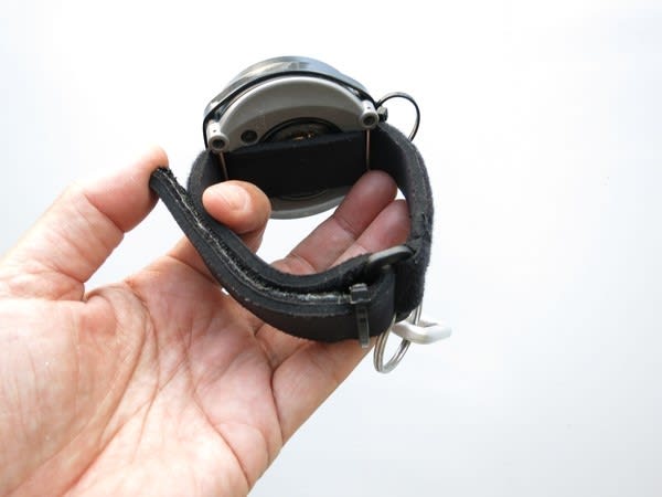 TUSA.IQ700の電池蓋MK-IQ7Bバッテリーカバーセットがメーカー TUSA.IQ700の電池蓋MK-IQ7Bバッテリーカバーセットがメーカー