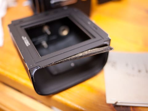 Hasselblad A12 フィルムマガジン - FCG_Blog (TAM & eMate Hasselblad A12 フィルムマガジン - FCG_Blog (TAM & eMate
