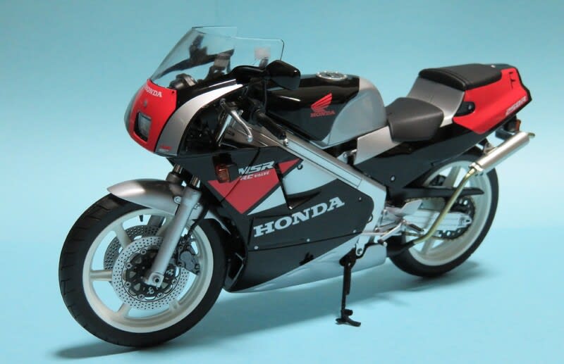 アオシマ MC18 NSR250R '89 完 - まぁ、何とかなるっしょ! アオシマ MC18 NSR250R '89 完 - まぁ、何とかなるっしょ!