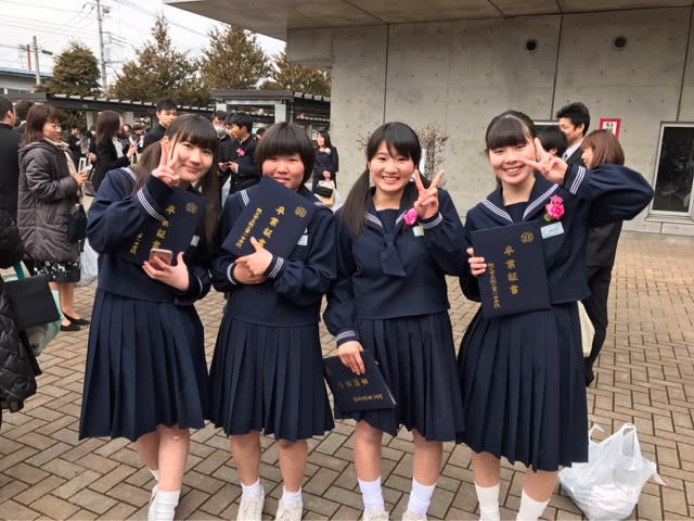 女子中学　卒業 