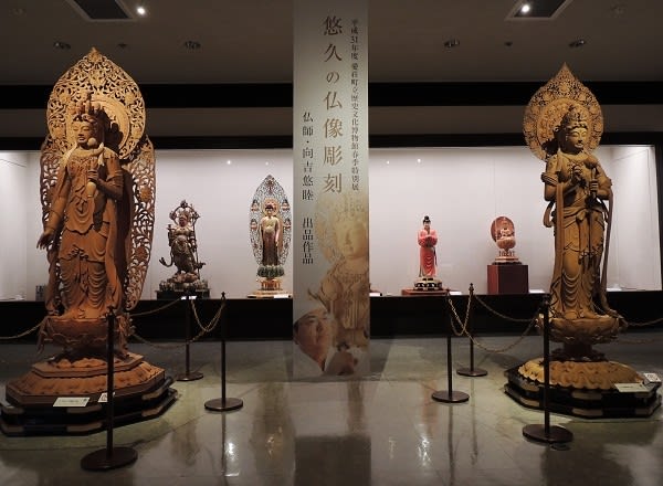 【奇】大仏師 向吉悠睦 作/ 銅製 観音菩薩思惟像 座像 共箱 仏像 佛像 ブロンズ像 仏教美術 時代物 骨董品 古美術品