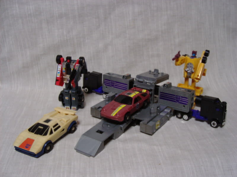 【当時物】トランスフォーマー スクランブルシティ メナゾール 1985年製 当時物】トランスフォーマー スクランブルシティ メナゾール