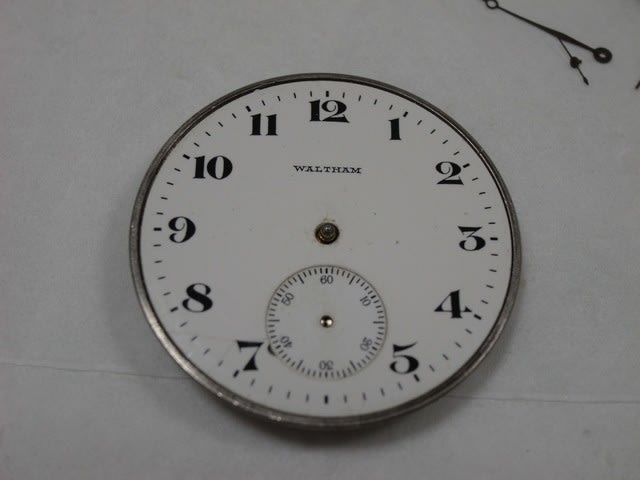 ウォルサム（WALTHAM）懐中時計のオーバーホール | BROOCH