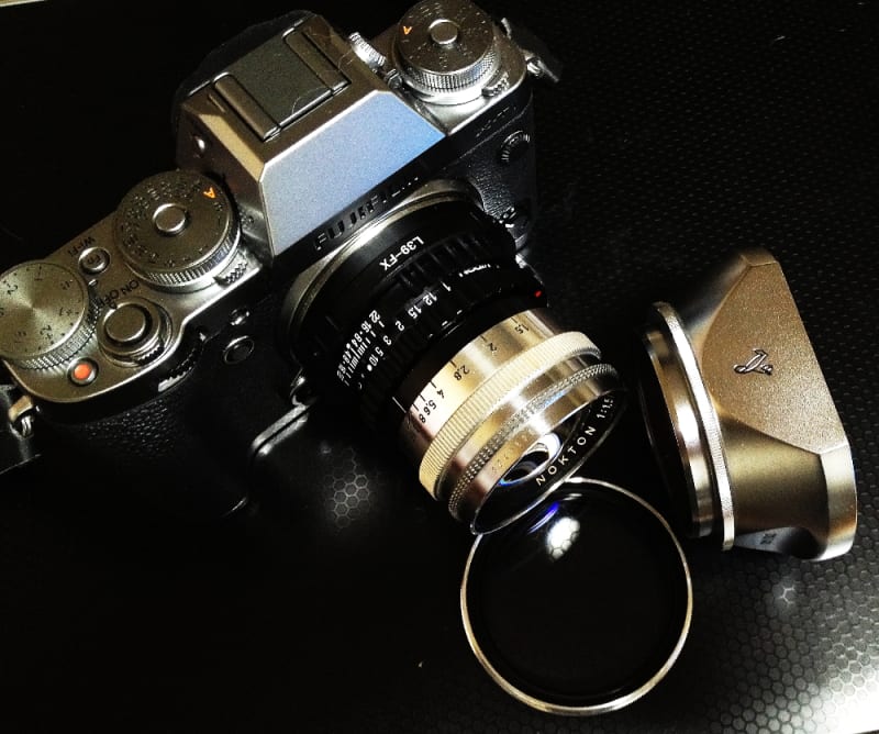 Voigtlander Prominent Nokton 50mm f1.5 + Fujifilm X-T1 Graphite ...