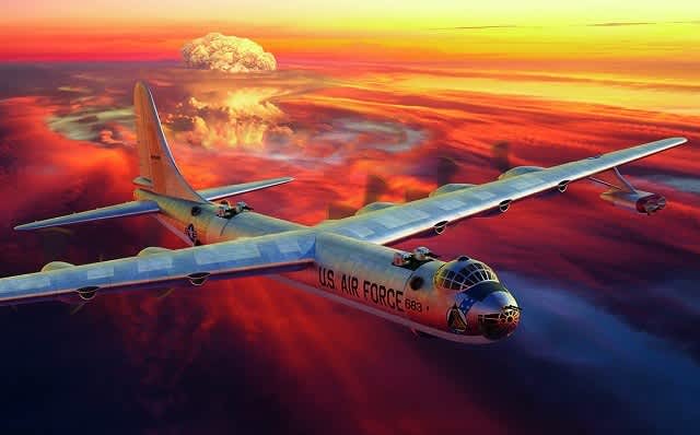 ローデン 1/144 コンベア B-36D/F/H/J ピースメーカー戦略爆撃機 Amazon | Roden 337-1/144 - コンベア B-36D ピースメーカー
