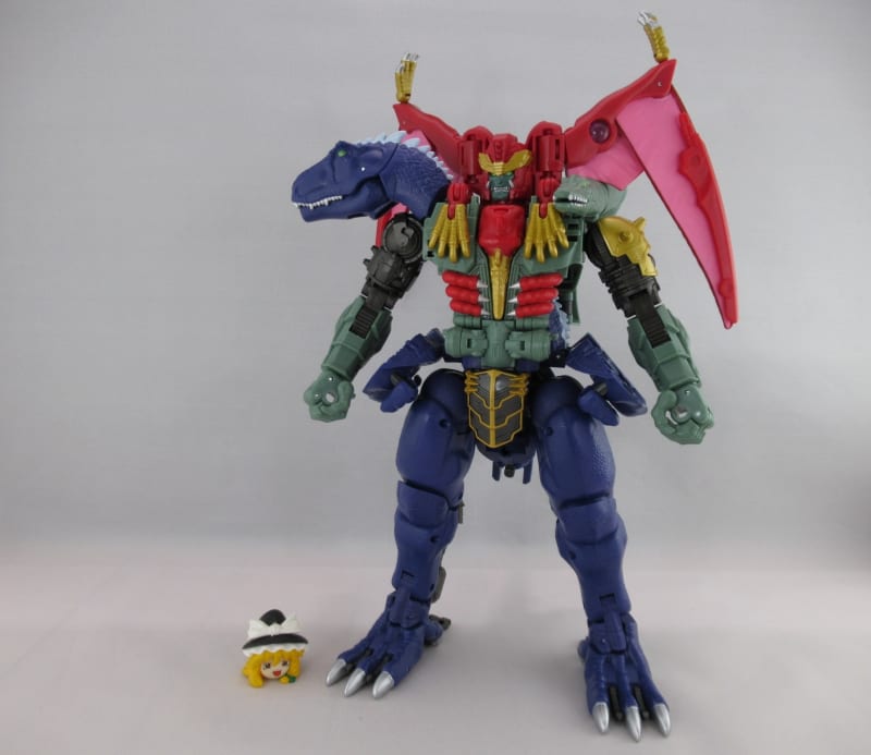 TFレガシーユナイテッド コマンダークラス マグマトロンを TFレガシーユナイテッド コマンダークラス マグマトロンを