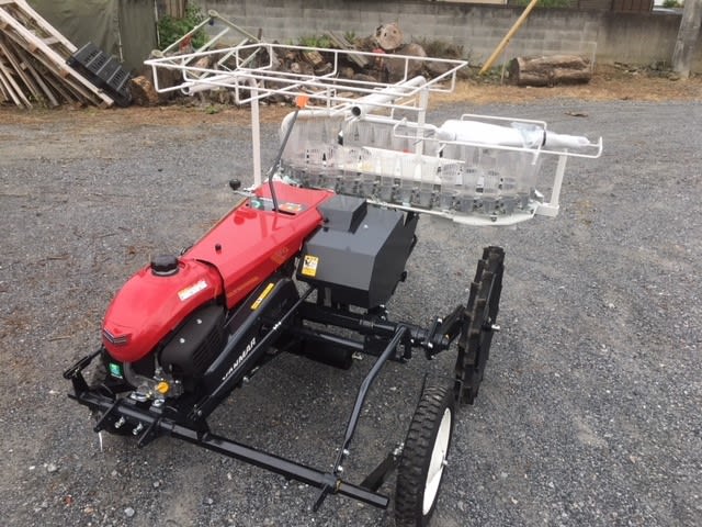 YANMAR ヤンマー たまねぎ移植機 ※レタスや葉物野菜も植えられ YANMAR ヤンマー たまねぎ移植機 ※レタスや葉物野菜も植えられ