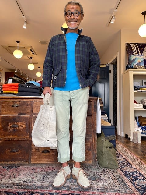 実店舗に来店される方も無地とボーダーと大人買いされる方が多い 実店舗に来店される方も無地とボーダーと大人買いされる方が多い