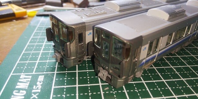 223系と225系を連結させる - 直通特急の臨時停車