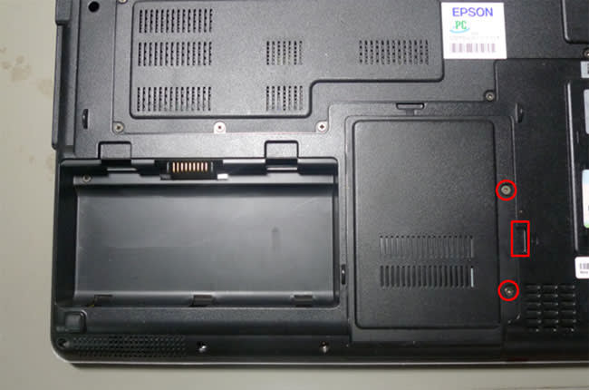 EPSONノートパソコンNJ3100を解体する。 - ますたあの遊び部屋 EPSONノートパソコンNJ3100を解体する。 - ますたあの遊び部屋
