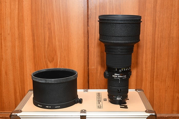 Ai ED Nikkor 300mm F2.8s(New)を衝動買い - 鉄風味な写真日記 Ai ED Nikkor 300mm F2.8s(New)を衝動買い - 鉄風味な写真日記
