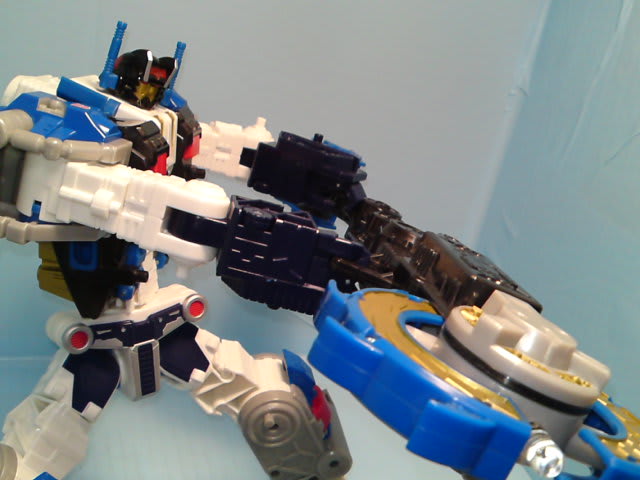TFギャラクシーフォース スプリームクラス メガロコンボイを