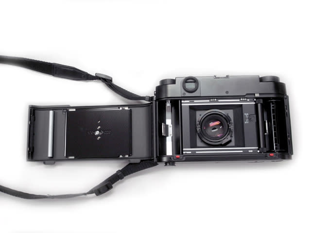 FUJIFILM GF670 PLAUBEL MAKINA W67 - らくしゅみ FUJIFILM GF670 PLAUBEL MAKINA W67 - らくしゅみ