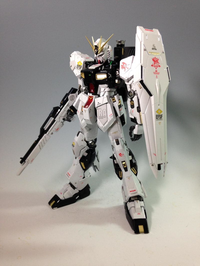 νガンダム Ver.Ka チタニウムフィニッシュ 完成 - ガンダム(他 νガンダム Ver.Ka チタニウムフィニッシュ 完成 - ガンダム(他