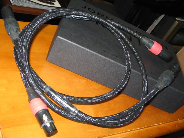JORMA DESIGN社の、JORMA TRINITY(ヨルマ・トリニティー)XLR JORMA DESIGN社の、JORMA TRINITY(ヨルマ・トリニティー)XLR