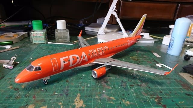 1/100】エンブラエルERJ175 フジドリームエアラインズ 製作 1/100】エンブラエルERJ175 フジドリームエアラインズ 製作