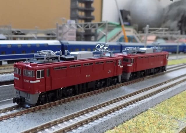 KATOの3031 ED79を見る - MRFC村井レールファンクラブ
