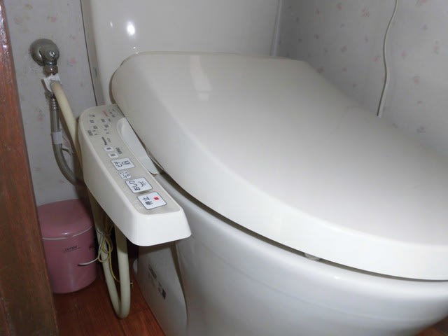 千葉県市川市 TOTOトイレ タンクSH221BAS 便器 千葉県市川市 TOTOトイレ タンクSH221BAS 便器