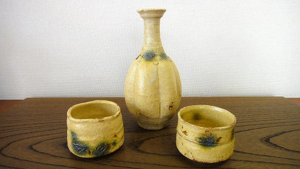 ☆私の一押し作品《黄金の黄瀬戸/太田 梁 編》☆ - 岐阜の画廊 ☆私の一押し作品《黄金の黄瀬戸/太田 梁 編》☆ - 岐阜の画廊