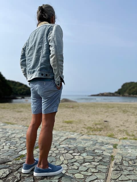タウンユースから海までと幅広くお使い頂けるヒッコリーデニムのバミューダになります！ - boysmarket