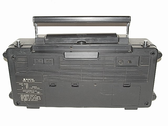 三洋 RP 8880 (9 Band Receiver) - テレビ修理-頑固親父の修理日記 三洋 RP 8880 (9 Band Receiver) - テレビ修理-頑固親父の修理日記