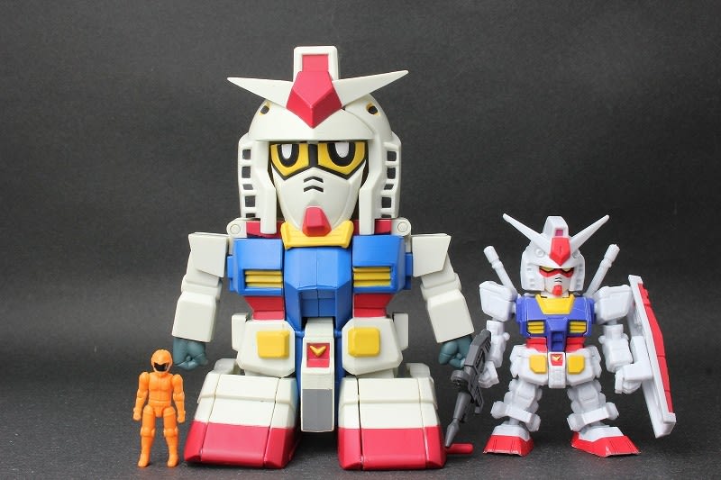 【オープニング 大放出セール】 チェンジロボコレクション スーパーロボット大戦 ガンダム コミック・アニメ