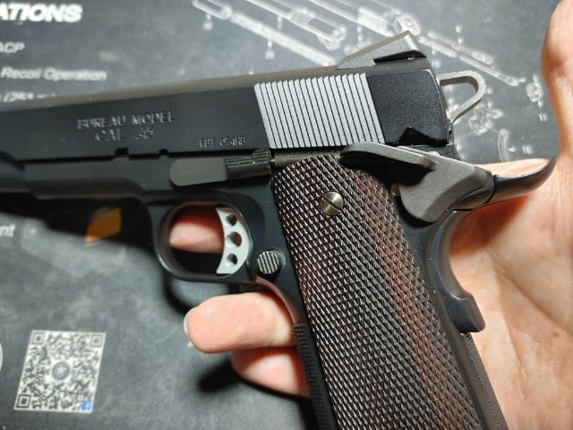 Spring Field Armory 1911A1 FBI Special Bureau Model その二 - obugyoのまったり生活日記