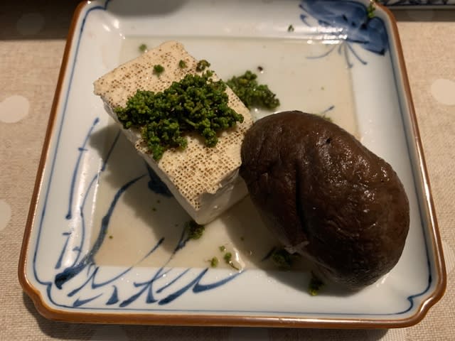 花山椒を楽しむラストは、鍋に。 - 過労死予備群の「食から笑顔