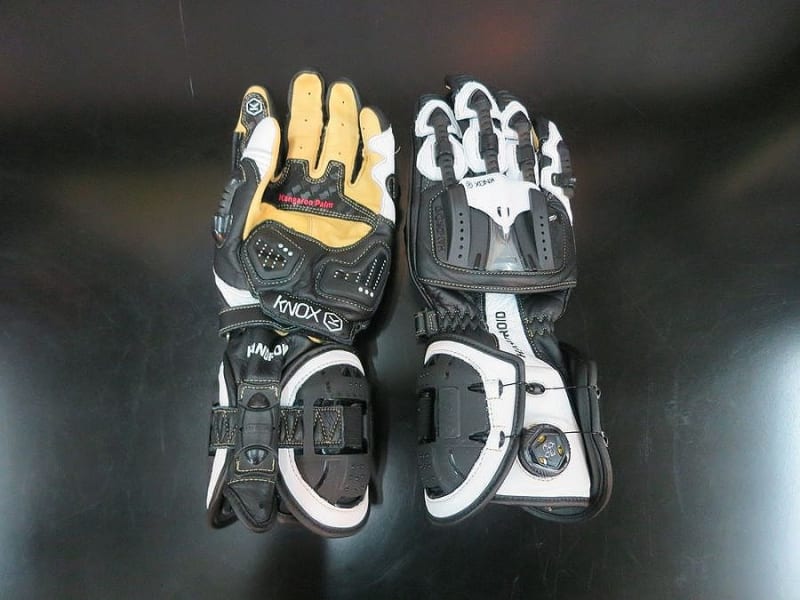 【上品】 KNOX ハンドロイドレーシンググローブ 最強のプロテクション バイクウェア・装備