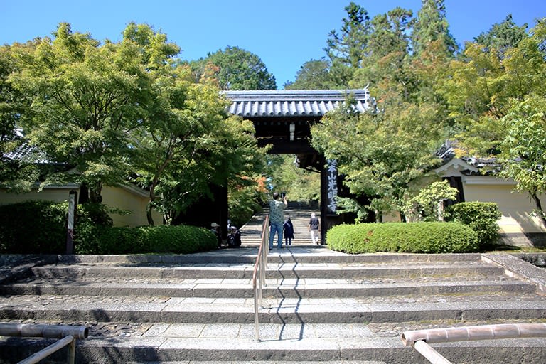 光明寺、法然さん渾身の古刹です。 - 土曜日は古寺を歩こう。