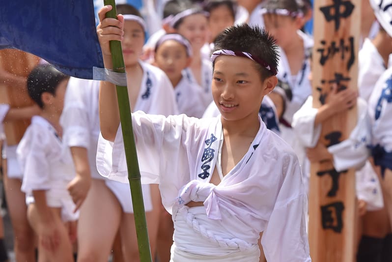 女子小学生ふんどし山笠祭り 