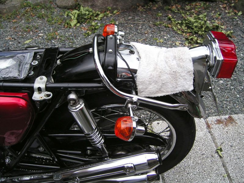 CB750 Four K4 IKON(アイコン)リアショック 取り付け 記 CB750 Four K4 IKON(アイコン)リアショック 取り付け 記