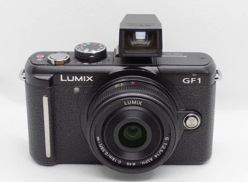 ミラーレス機に似合う外付け光学ファインダー FUJISHO 28mm