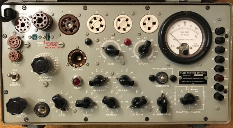 HICKOK 真空管試験機 TV-7 について - Decca Decolaがお嫁入り HICKOK 真空管試験機 TV-7 について - Decca Decolaがお嫁入り
