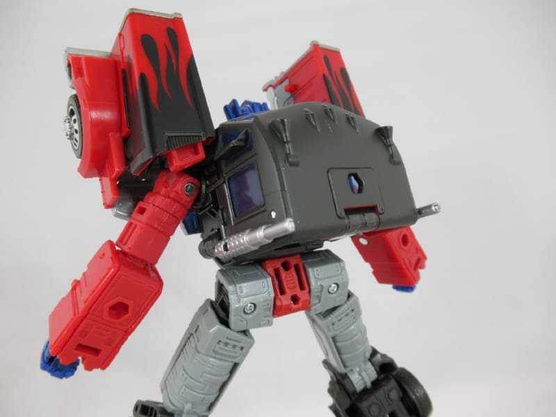 TFレガシー リーダークラス レーザーオプティマスプライムを
