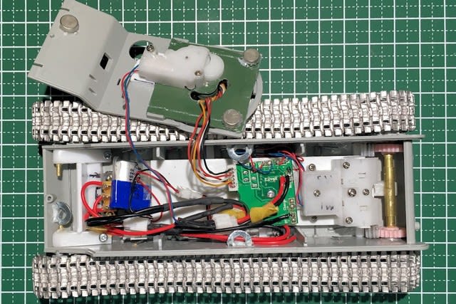 1/48 KV-2重戦車 先行量産型 ビッグターレット （RC可動）製作