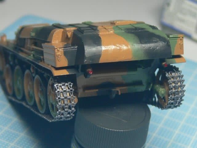 HVSS シャーマン戦車用土嚢 追加装甲セット (プラモデル