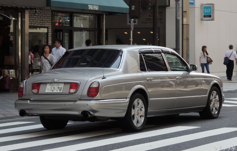 Bentley Arnage 1998- 1998年に登場したベントレー アルナージ