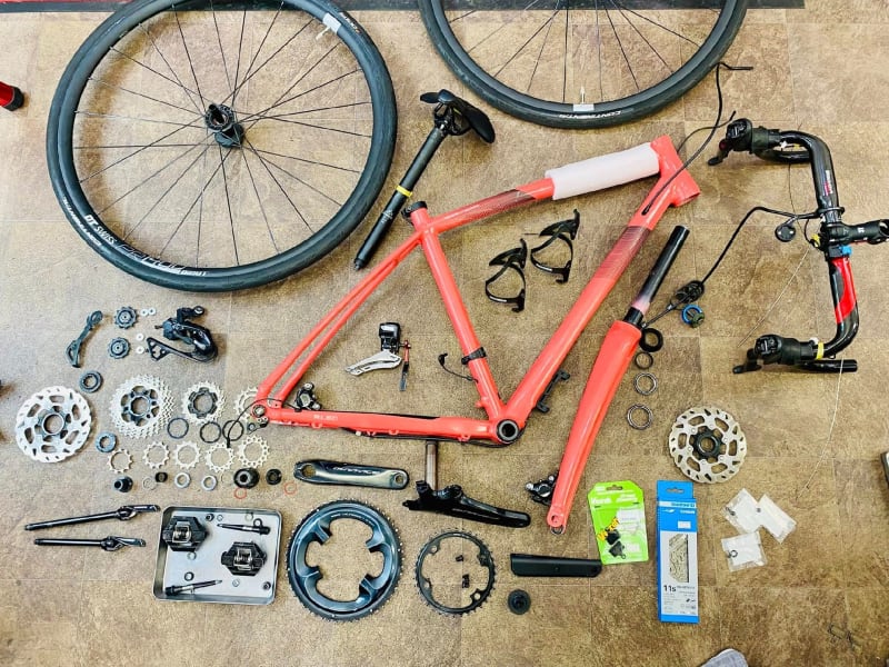 ワンピなど最旬ア！ 自転車のメンテナンスの見本のような作業 Fitteの倉本です。 - メンテナンス