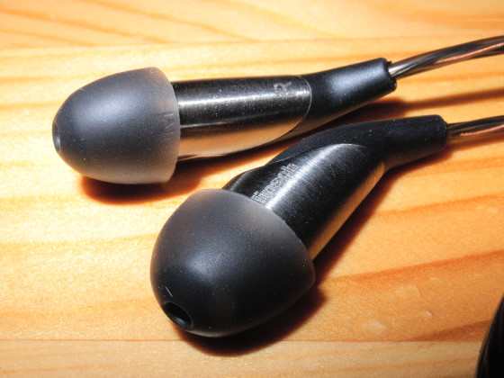 Klipsch X20i 有線イヤホン ボタン付きリモコン Klipsch X20i 有線イヤホン ボタン付きリモコン - メルカリ