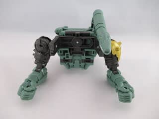 TFレガシーユナイテッド コマンダークラス マグマトロンを TFレガシーユナイテッド コマンダークラス マグマトロンを