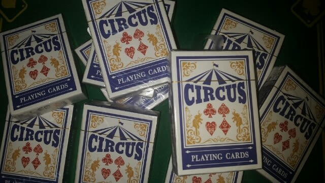 ダイソーのPLAYING CARDS(本格トランプ)「CIRCUS」 - 国語屋稼業の戯言
