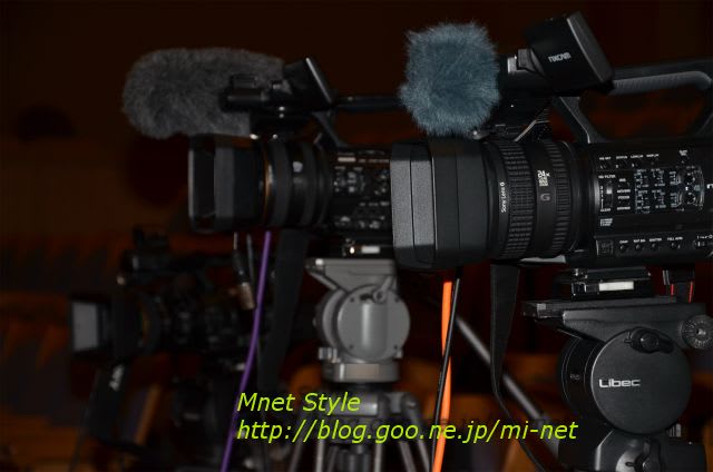 SONY HXR-NX100 レビュー③ 幅狭い用途にご利用いただけます SONY HXR-NX100 レビュー③ 幅狭い用途にご利用いただけます
