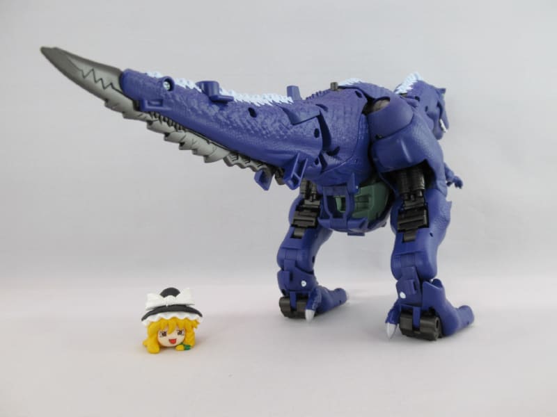 TFレガシーユナイテッド コマンダークラス マグマトロンを TFレガシーユナイテッド コマンダークラス マグマトロンを