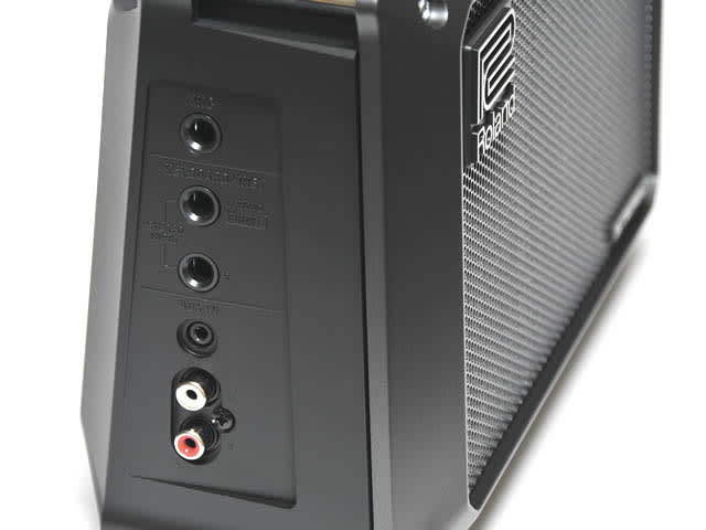 Roland MOBILE CUBE - マック マッハワン Roland MOBILE CUBE - マック マッハワン