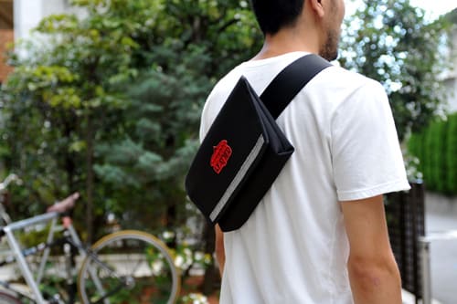 日本でも数少ないUnder The Weatherメッセンジャーバッグ入荷 日本でも数少ないUnder The Weatherメッセンジャーバッグ入荷