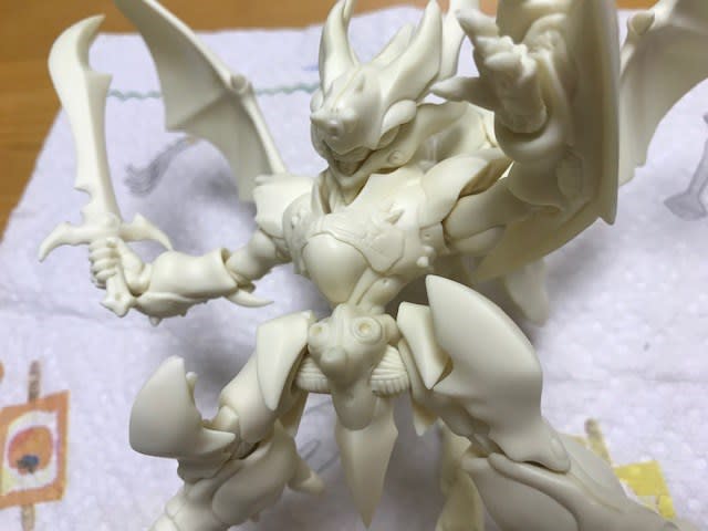 ディフォルメ ズワウス(ガレージキット)を作る - 部長職のお仕事 ディフォルメ ズワウス(ガレージキット)を作る - 部長職のお仕事