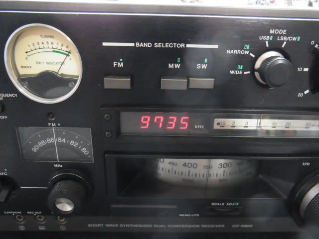 18468183836_3
