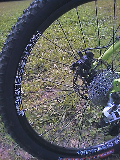 □マヴィック(MAVIC) 2010ラインナップ クロスライン レビュー